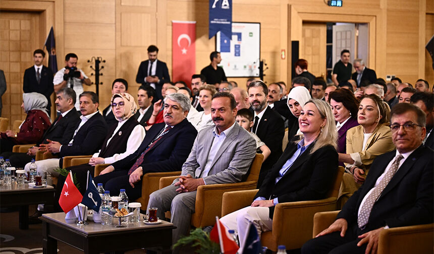 Anahtar Parti Zirvesinde Büyük Ödül Adana'nın Oldu 3