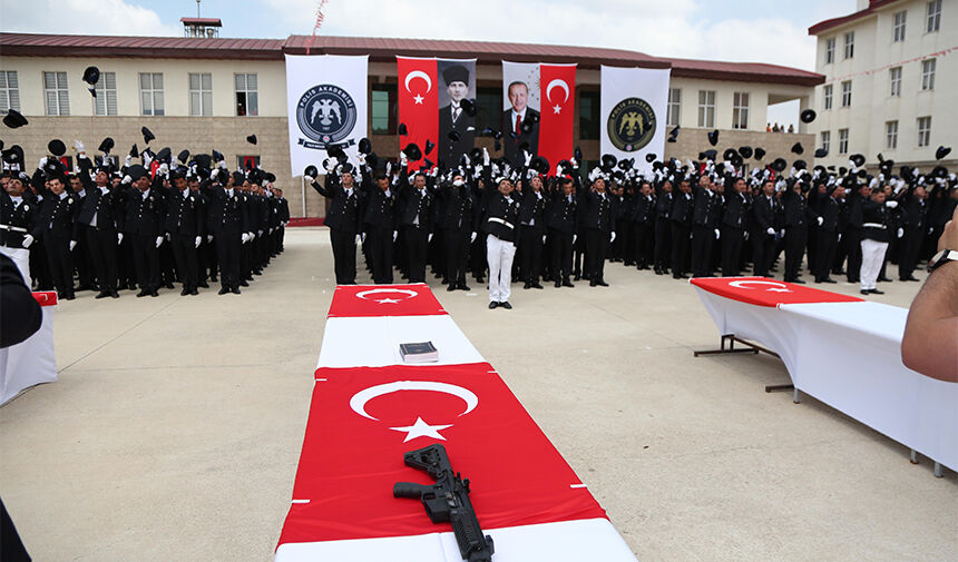 Emniyete Taze Kan! 1222