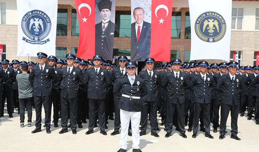 Emniyete Taze Kan! 77