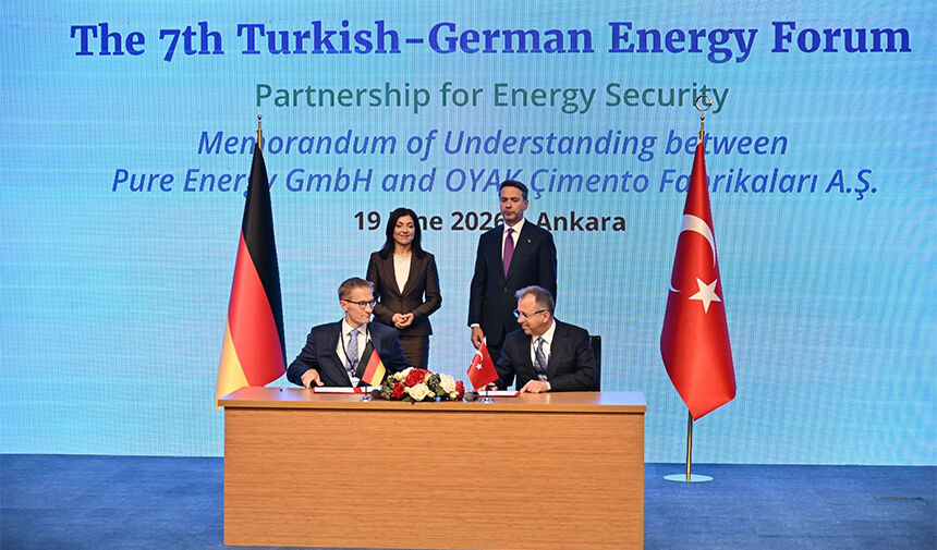 O Y A K Çimento Ile Almanya Merkezli Temiz Teknoloji Şirketi Pure Energy, 7. Türk Alman Enerji Forumu Kapsamında Iş Birliği Protokolü Imzaladı. 2