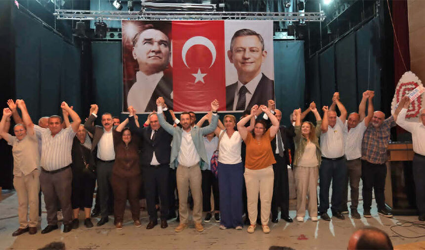 Ceyhan Belediye Başkanı Kadir Aydar C H P'den İstifa Etti, Yeni Partiye Katıldı 4