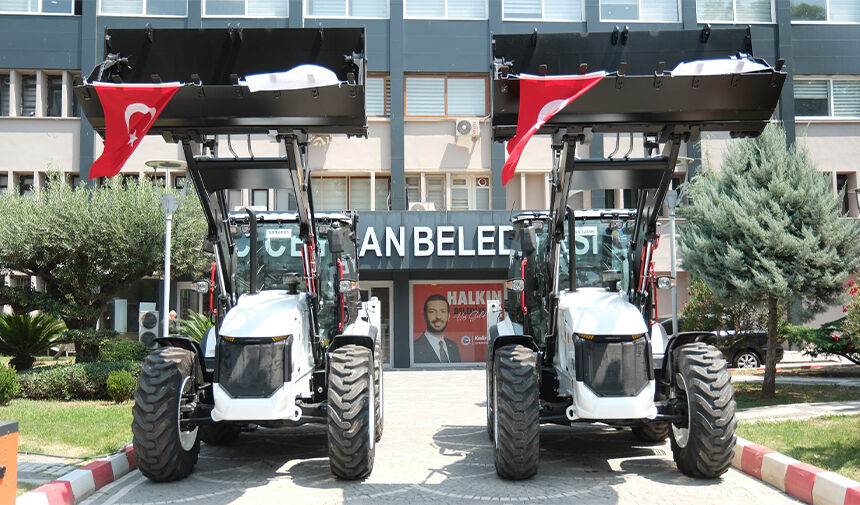 Ceyhan Belediyesi Filosunu Güçlendirdi! İşte Hizmete Giren Yeni Araçlar Haberi-3