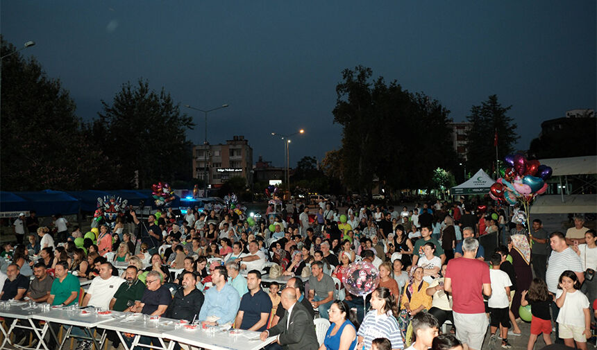 Ceyhan'da 3. Ceyhan Karpuz Festivali Coşku Dolu Anlara Sahne Oldu 10