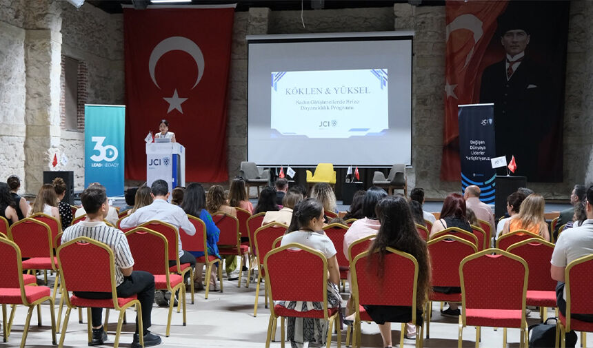 Kadın Girişimcilere Work Lounge Business Offices’te Krizlere Karşı Dayanıklılık Desteği 3