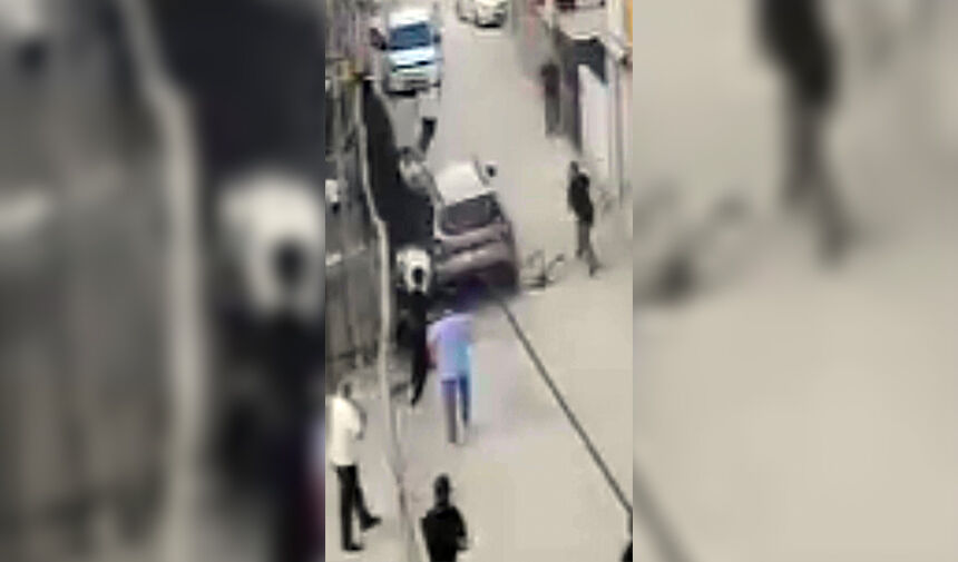 Bir Mahalle Karıştı! 2