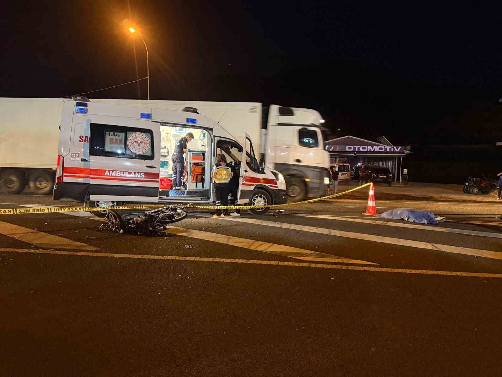 Adana'da Feci Kaza! Eski Belediye Başkanının Yeğeni Hayatını Kaybetti