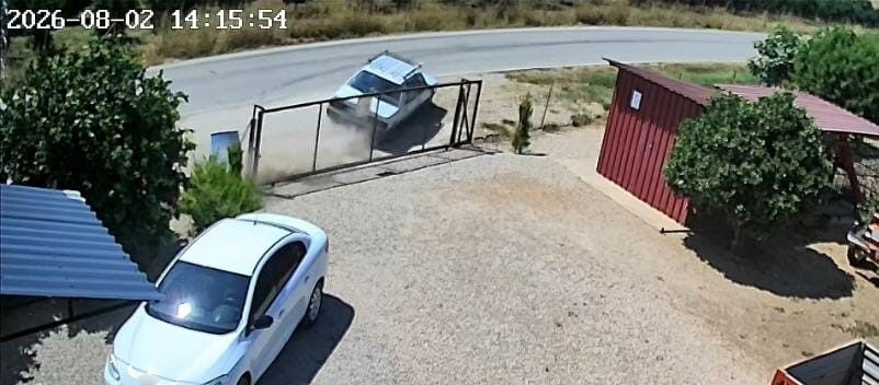 Kozan'da Korku Dolu Anlar! Takla Atan Otomobil Kameralara Böyle Yansıdı
