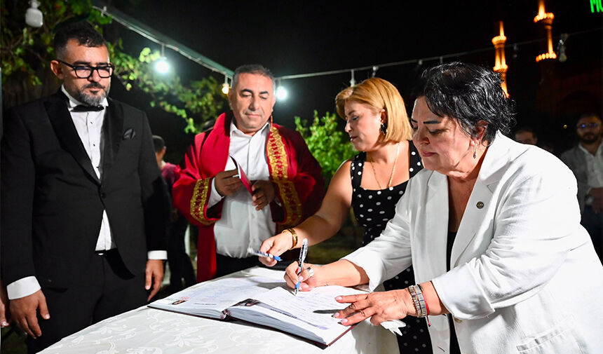 Umut Ve Esra Dünya Evine Girdi 3