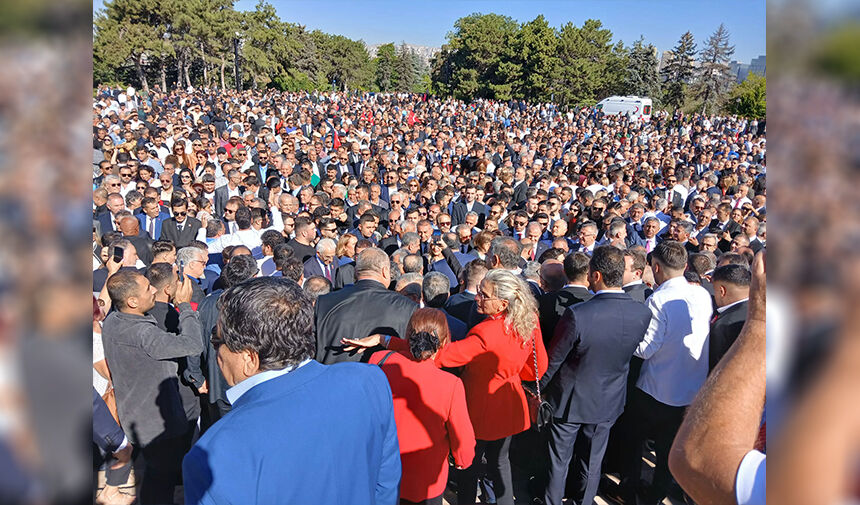 C H P Adana’dan 103’Üncü Yıl Çıkarması 4