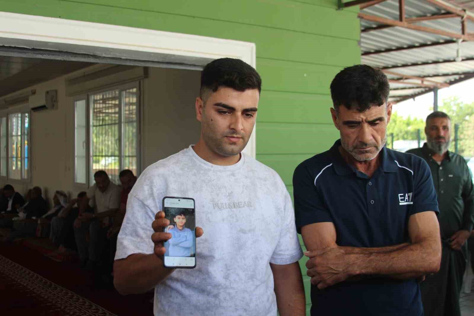 Ön Camdan Giren Mermi 9 Yaşındaki Çocuğu Hayattan Kopardı!