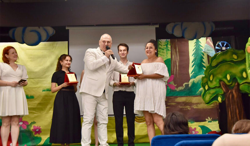 Kaktüs Sanat Merkezi Yeni Yerinde Perdelerini Açtı 3