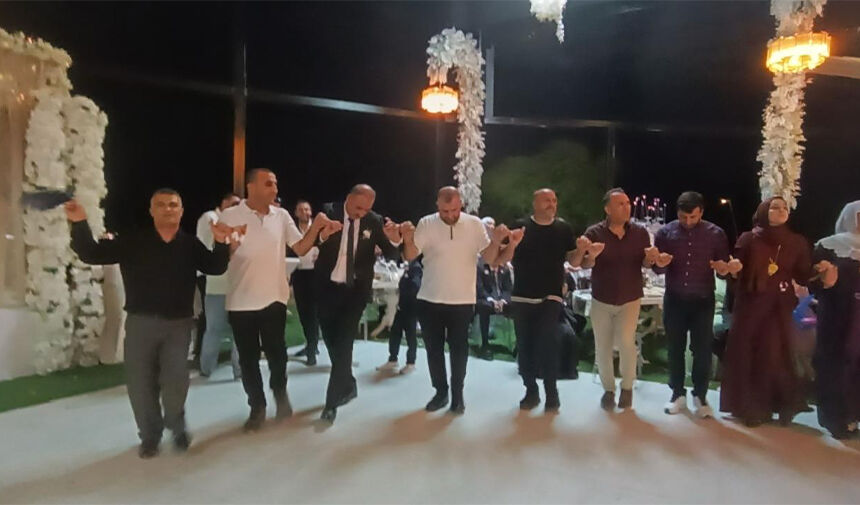 Ökmen Ve Yıldırım Ailelerinin Mutlu Günü 4