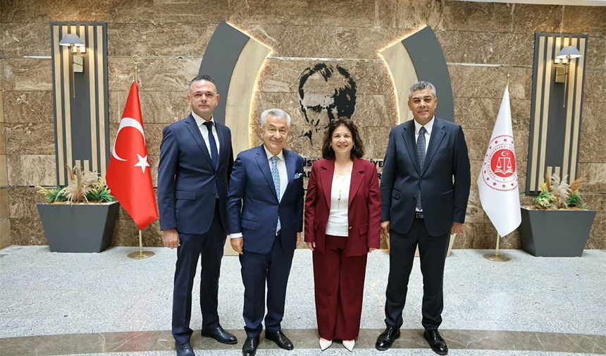 A T O’da Yeni Döneme Çiçekli Karşılama 5