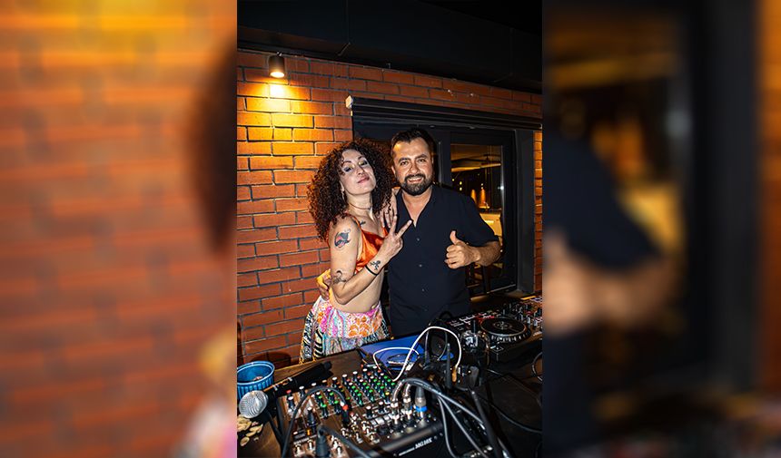 Ata Ivak’la Bahar Noa Terrace’de Dans Akşamları Devam Ediyor Haberi 2