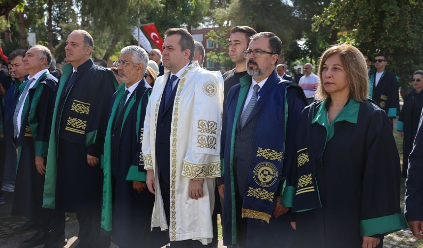 Çukurova Üniversitesinde 2026 2027 Akademik Yılı Açılış Töreni Gerçekleştirildi 8