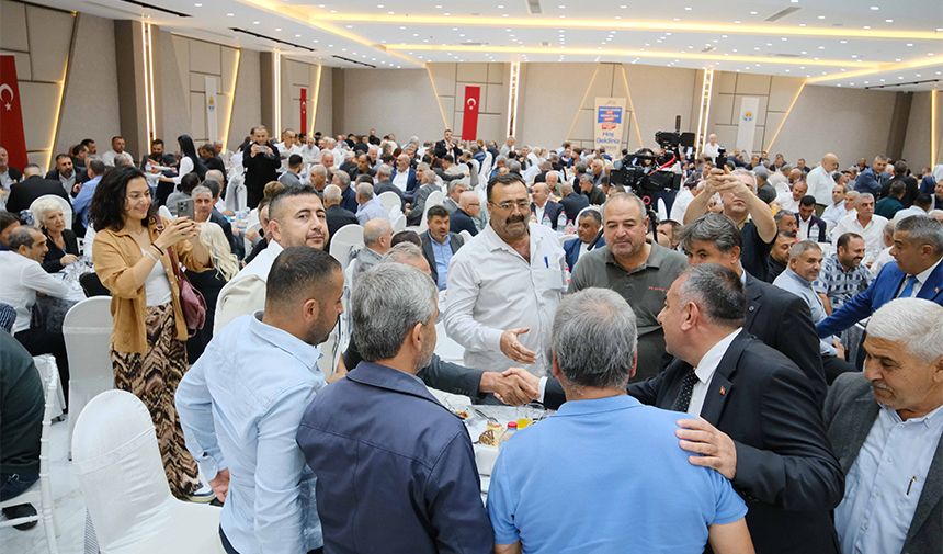 Güngör Geçer 15 İlçenin Muhtarlarıyla Bir Araya Geldi 2