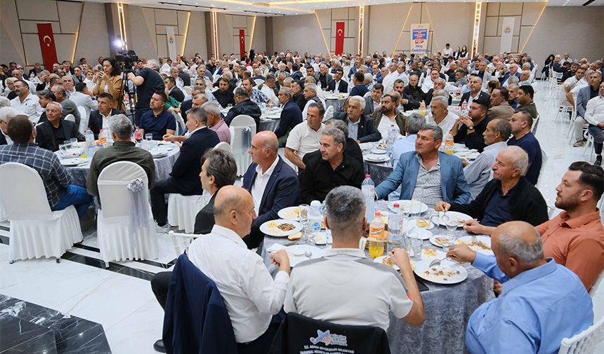 Güngör Geçer 15 İlçenin Muhtarlarıyla Bir Araya Geldi 4