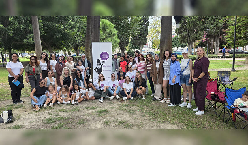 Kadınlar Kitaplarla Buluşuyor, İyiliği Çoğaltıyor