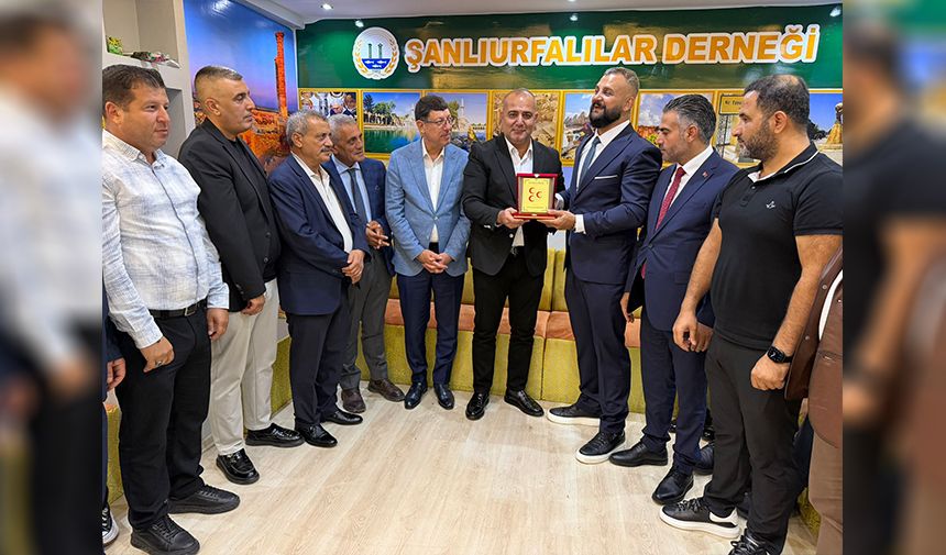 Şanlıurfalılar Derneği’nden Hakan Yıldırım Ve Mustafa İzgioğlu’na Anlamlı Jest 2
