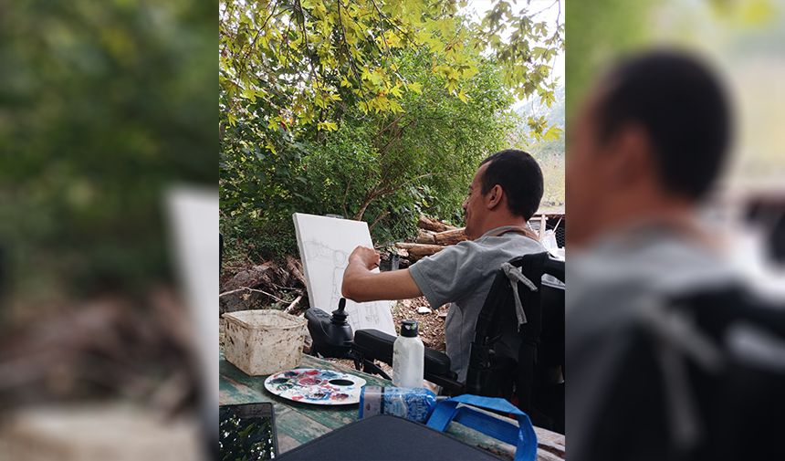 Vazgeçmedi Azmetti; Kendi Hikayesini Yazdı 3
